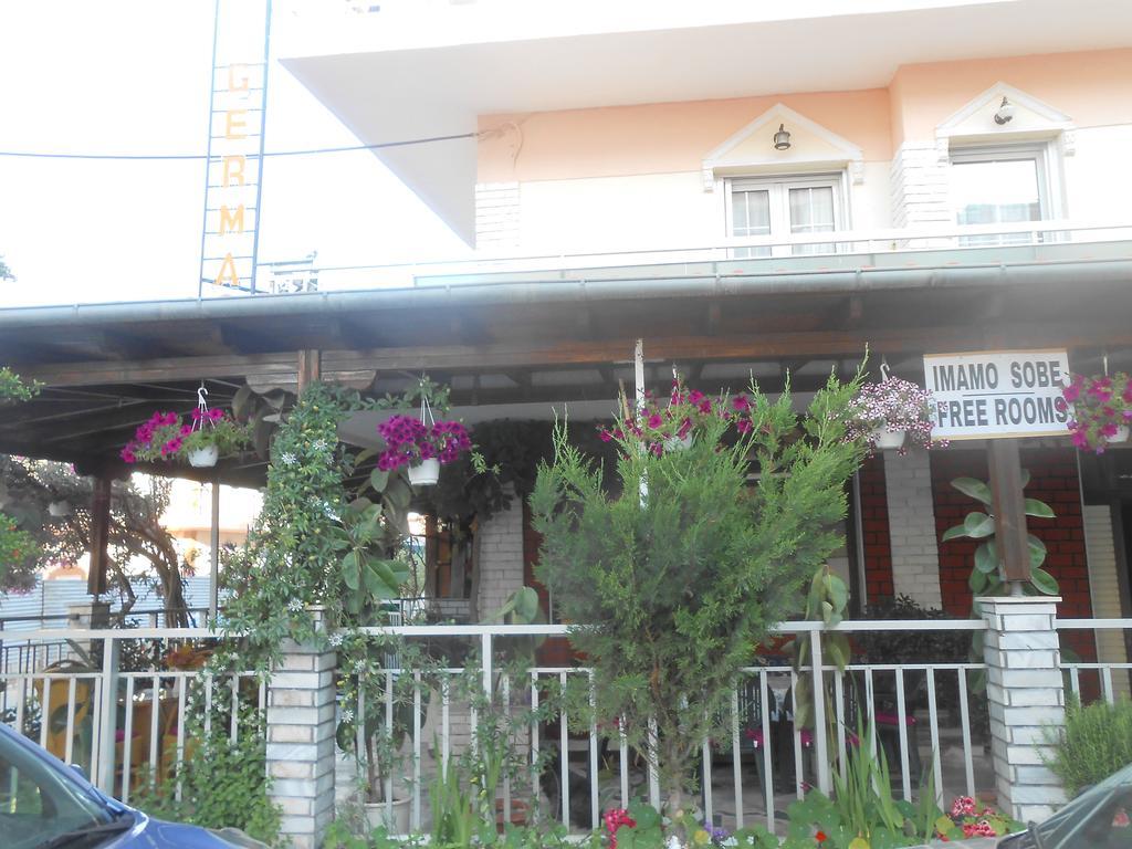Hotel Germany Paralía Dış mekan fotoğraf