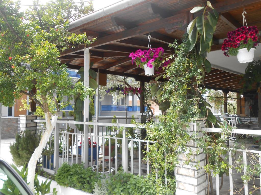 Hotel Germany Paralía Dış mekan fotoğraf