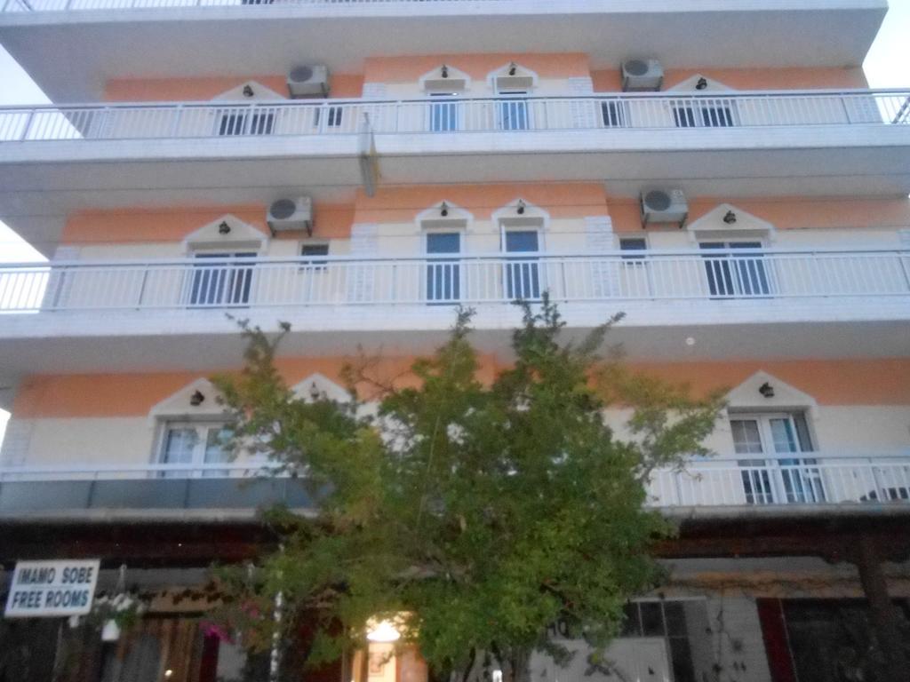 Hotel Germany Paralía Dış mekan fotoğraf