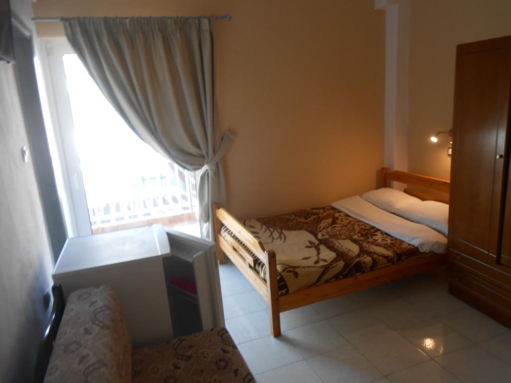 Hotel Germany Paralía Dış mekan fotoğraf